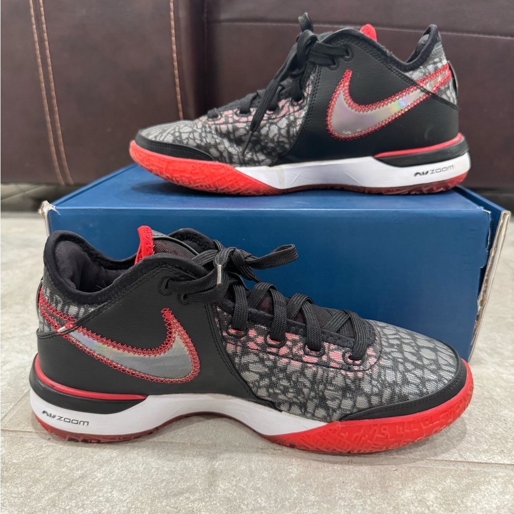 Size 9 - Nike Lebron NXXT X Faze Clan Bred - Picture 2 of 7